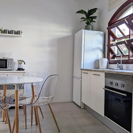 Karibu By Kamili Lanzarote Playa Honda (Lanzarote)